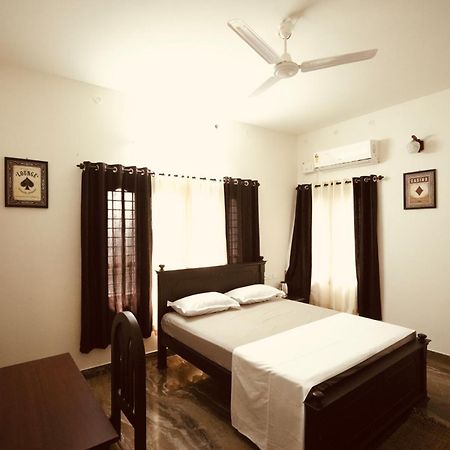 Alappuzha Daffodils Inn מראה חיצוני תמונה