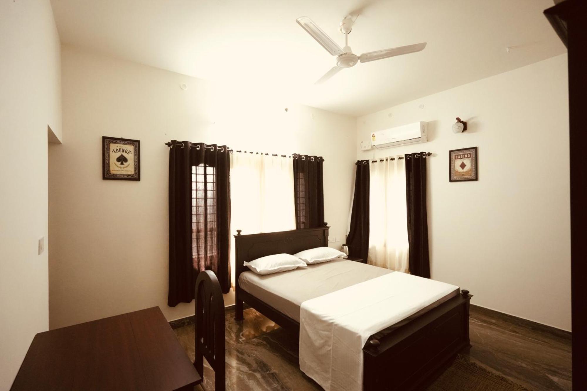 Alappuzha Daffodils Inn מראה חיצוני תמונה